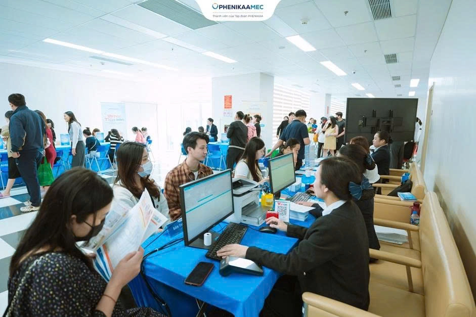 Tham dự Lớp học tiền sản tháng 12 PhenikaaMec, nhận quà giá trị và ưu đãi gói thai sản